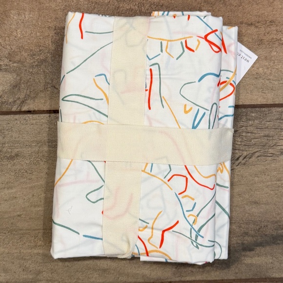 2-National Geographic Dinosaur Pillowcases - West Elm Kids - Picture 5 of 5